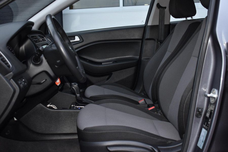 Hyundai i20 1.0 T-GDI 100PK Aut. Comfort | Camera | Carplay | PDC | Stoel- & Stuurverw. | Incl. garantie