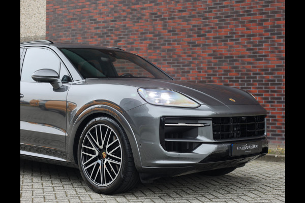 Porsche Cayenne 3.0 E-Hybrid | Pano - Trekhaak - Pas. Display