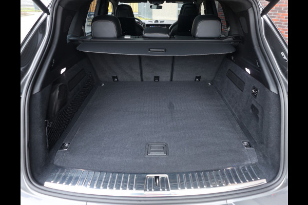 Porsche Cayenne 3.0 E-Hybrid | Pano - Trekhaak - Pas. Display