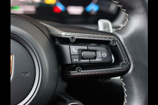 Porsche Cayenne 3.0 E-Hybrid | Pano - Trekhaak - Pas. Display