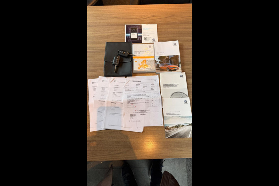 Volkswagen Polo 1.0 TSI AIRCO/ECC APPLE-CARPLAY PANORAMDAK LEER NAVI LM VELGEN