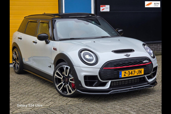 MINI Clubman 2.0 JCW ALL4 Thunder Pack / 306 PK / AUT / Cognac Leder / Head Up / Dig Cockpit / HK / Open Pano / Led / 19 Inch
