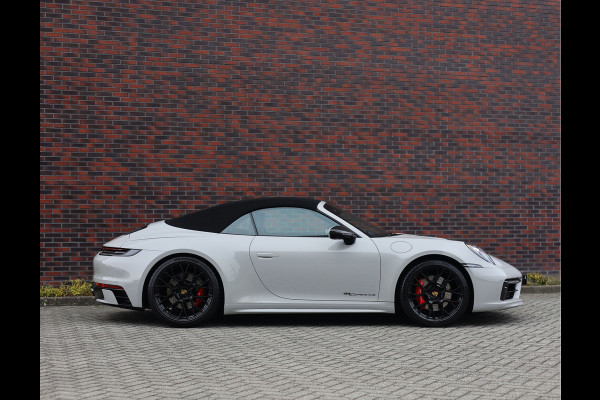 Porsche 911 Cabrio 3.0 Carrera 4S | Krijt - Sport Chrono - Burmester