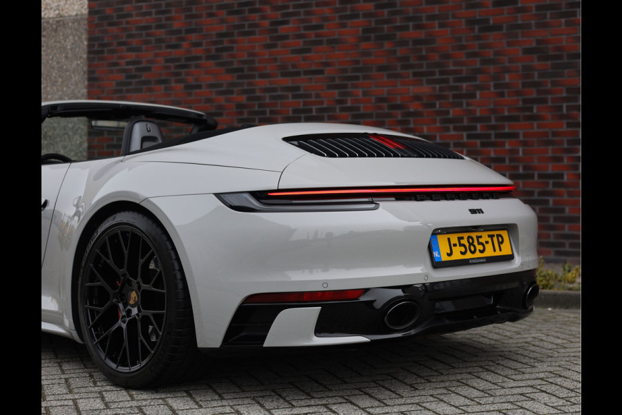Porsche 911 Cabrio 3.0 Carrera 4S | Krijt - Sport Chrono - Burmester