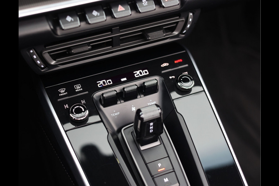 Porsche 911 Cabrio 3.0 Carrera 4S | Krijt - Sport Chrono - Burmester