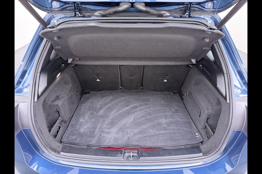 Mercedes-Benz B-Klasse 250e AMG // Distronic // 360 Camera // Memory // Burmester // Headup // Keyless // MultiBeam LED // Augmented Reality