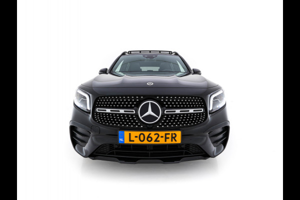 Mercedes-Benz Glb 200 Business Solution AMG Aut. *PANO | LEATHER-MICROFIBRE | FULL-LED | AMBIENT-LIGHT | MEMORY-PACK | WIDE-SCREEN-DIGICOCKPIT | HEATED-SPORTSEATS | KEYLESS | BLIND-SPOT | NAVI-FULLMAP | DAB+ | ECC | PDC | CRUISE | 19''