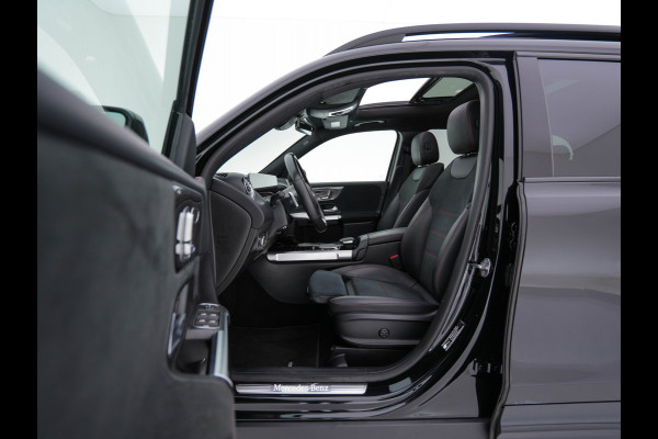 Mercedes-Benz Glb 200 Business Solution AMG Aut. *PANO | LEATHER-MICROFIBRE | FULL-LED | AMBIENT-LIGHT | MEMORY-PACK | WIDE-SCREEN-DIGICOCKPIT | HEATED-SPORTSEATS | KEYLESS | BLIND-SPOT | NAVI-FULLMAP | DAB+ | ECC | PDC | CRUISE | 19''