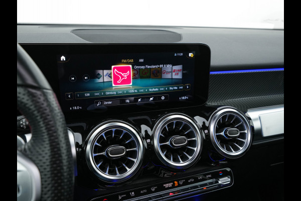 Mercedes-Benz Glb 200 Business Solution AMG Aut. *PANO | LEATHER-MICROFIBRE | FULL-LED | AMBIENT-LIGHT | MEMORY-PACK | WIDE-SCREEN-DIGICOCKPIT | HEATED-SPORTSEATS | KEYLESS | BLIND-SPOT | NAVI-FULLMAP | DAB+ | ECC | PDC | CRUISE | 19''