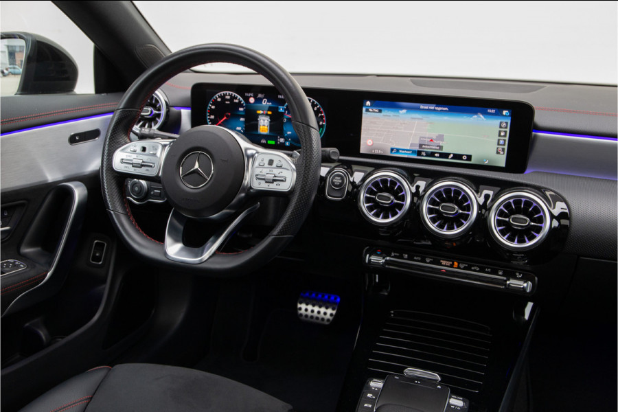 Mercedes-Benz CLA-Klasse 250 e AMG Premium, Pano, Widescreen, Head-up, Nightpack 2022