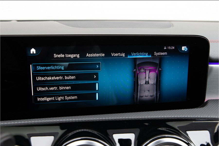 Mercedes-Benz CLA-Klasse 250 e AMG Premium, Pano, Widescreen, Head-up, Nightpack 2022