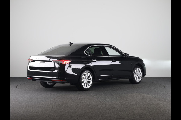 Škoda Superb Business Edition PHEV 1.5 TSI 204 pk 6 versn. DSG | Trekhaak wegklapbaar | Chrome pakket | 18 inch lichtmetalen velgen