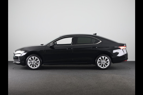 Škoda Superb Business Edition PHEV 1.5 TSI 204 pk 6 versn. DSG | Trekhaak wegklapbaar | Chrome pakket | 18 inch lichtmetalen velgen