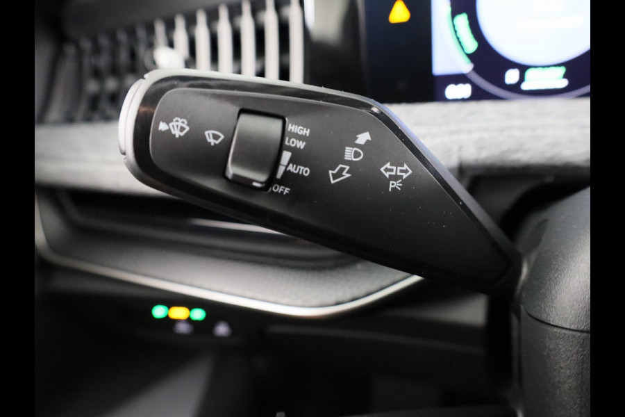 Škoda Superb Business Edition PHEV 1.5 TSI 204 pk 6 versn. DSG | Trekhaak wegklapbaar | Chrome pakket | 18 inch lichtmetalen velgen