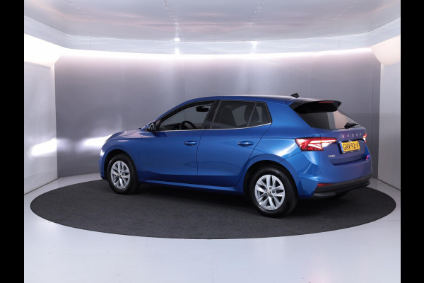 Škoda Fabia 1.0 TSI Business Edition 95 pk | Verlengde garantie | Navigatie via App | Parkeersensoren | Achteruitrijcamera | Stoelverwarming |