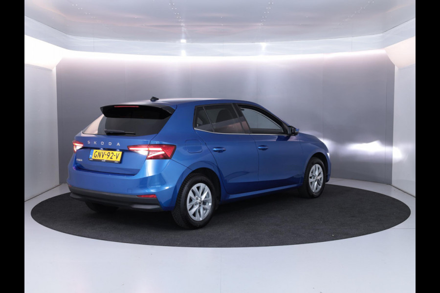 Škoda Fabia 1.0 TSI Business Edition 95 pk | Verlengde garantie | Navigatie via App | Parkeersensoren | Achteruitrijcamera | Stoelverwarming |