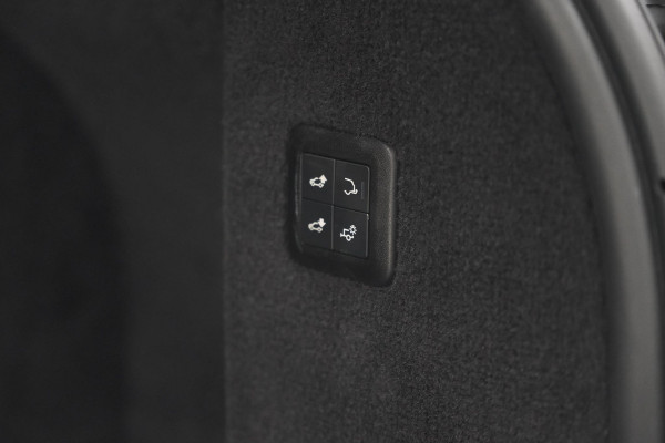 Land Rover Range Rover Sport 3.0 SDV6 HSE Dynamic | BTW | 3500kg trekgewicht | Camera | Elektrische Kofferklep