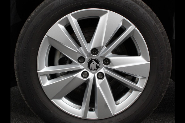 Škoda Karoq 1.5 TSI 150pk DSG ACT Selection | Navigatie | Apple Carplay/Android Auto | Camera | Parkeer sensoren | Adaptive Cruise Control | Lichtmetalen Velgen | Digitale Cockpit