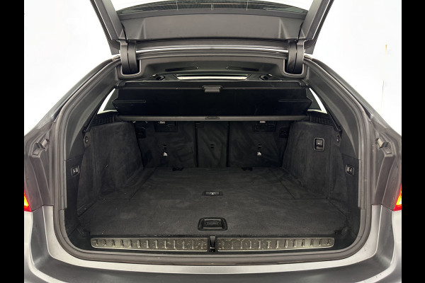 BMW 5 Serie Touring 540i xDrive High Executive M-Sportpack Aut. *PANO | HEAD-UP | LUXURY-LEATHER | FULL-LED | ADAPTIVE-CRUISE | BLIND-SPOT | TOP-VIEW | HARMAN/KARDON | KEYLESS | DIGI-COCKPIT | HEATED-COMFORTSEATS | AMBIENT-LIGHT | 20''ALU*