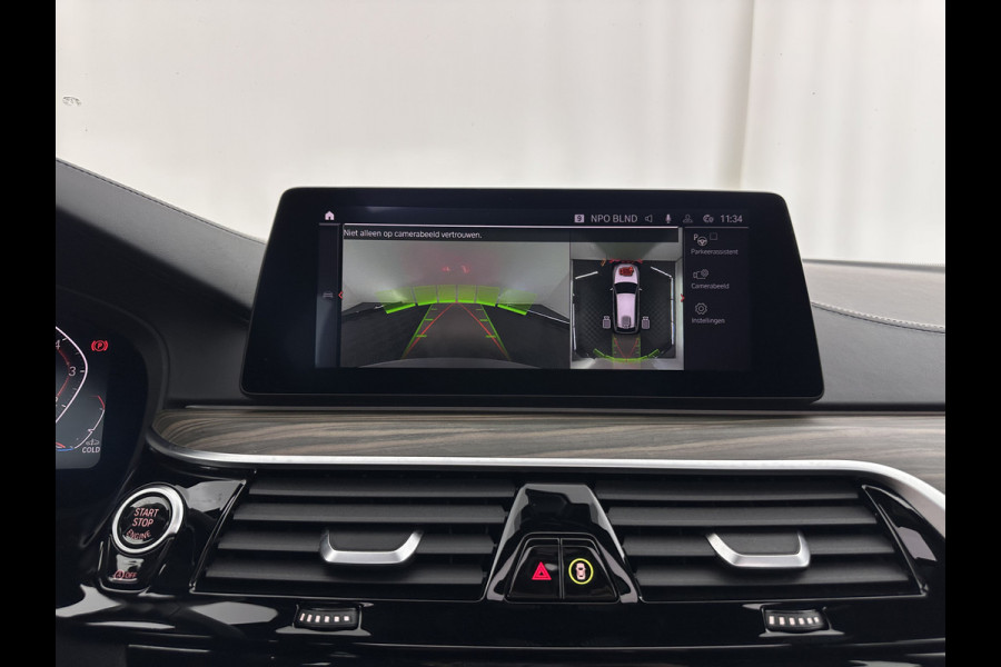 BMW 5 Serie Touring 540i xDrive High Executive M-Sportpack Aut. *PANO | HEAD-UP | LUXURY-LEATHER | FULL-LED | ADAPTIVE-CRUISE | BLIND-SPOT | TOP-VIEW | HARMAN/KARDON | KEYLESS | DIGI-COCKPIT | HEATED-COMFORTSEATS | AMBIENT-LIGHT | 20''ALU*