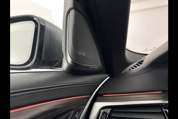 BMW 5 Serie Touring 540i xDrive High Executive M-Sportpack Aut. *PANO | HEAD-UP | LUXURY-LEATHER | FULL-LED | ADAPTIVE-CRUISE | BLIND-SPOT | TOP-VIEW | HARMAN/KARDON | KEYLESS | DIGI-COCKPIT | HEATED-COMFORTSEATS | AMBIENT-LIGHT | 20''ALU*