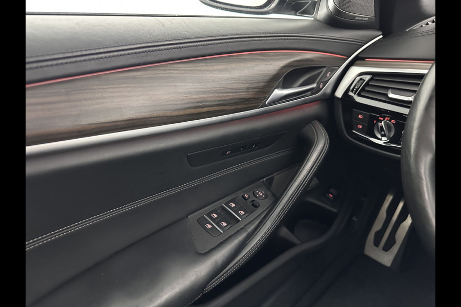 BMW 5 Serie Touring 540i xDrive High Executive M-Sportpack Aut. *PANO | HEAD-UP | LUXURY-LEATHER | FULL-LED | ADAPTIVE-CRUISE | BLIND-SPOT | TOP-VIEW | HARMAN/KARDON | KEYLESS | DIGI-COCKPIT | HEATED-COMFORTSEATS | AMBIENT-LIGHT | 20''ALU*