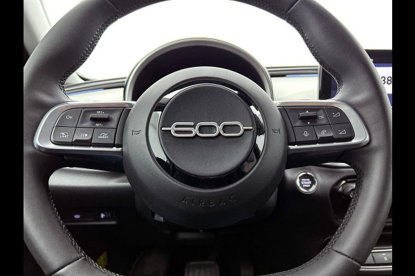 Fiat 600 1.2 Hybrid Bicolore CAMERA | CLIMA | DODEHOEKDETECT | NAVI-CARPLAY