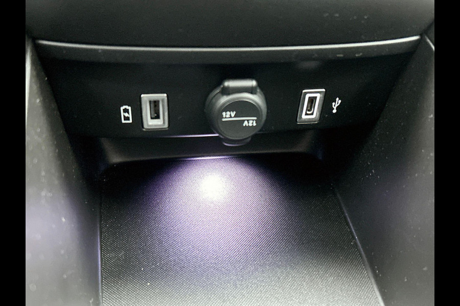 Fiat 600 1.2 Hybrid Bicolore CAMERA | CLIMA | DODEHOEKDETECT | NAVI-CARPLAY