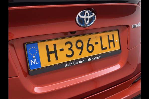 Toyota C-HR 2.0I 184PK Hybrid Automaat Leder Navi Ecc Camera Pdc JBL®-Audio Stoelverwarming Adap.Cruise Launch Edition Apple Carplay Android Auto Elek.Stoelen Lmv 18" Privacy Glas Isofix DAB Miracast™ Led Lane Assist Regen-Lichtsensor 1e Eigenaar Origineel Nederlandse Auto Dealeronderhouden
