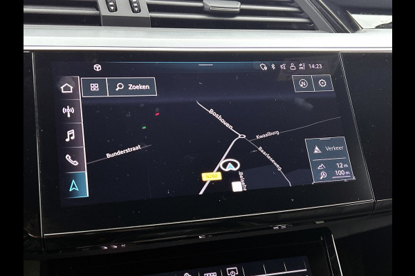 Audi e-tron Sportback 55 quattro Business edition Plus 95 kWh (PANO, STOELVERWARMING, LUCHTVERING, CARPLAY, PARKEERSENSOREN)