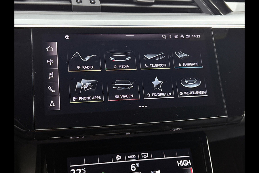 Audi e-tron Sportback 55 quattro Business edition Plus 95 kWh (PANO, STOELVERWARMING, LUCHTVERING, CARPLAY, PARKEERSENSOREN)
