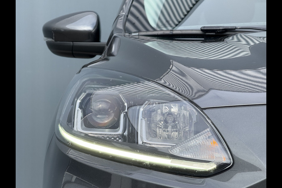 Ford Kuga BWJ 2023 | 2.5 PHEV 225PK Titanium | PANO DAK | CAMERA A | CARPLAY | CLIMA | CRUISE | NAVI | PRIV. GLAS | MULTIFUNCT. STUUR | LMV