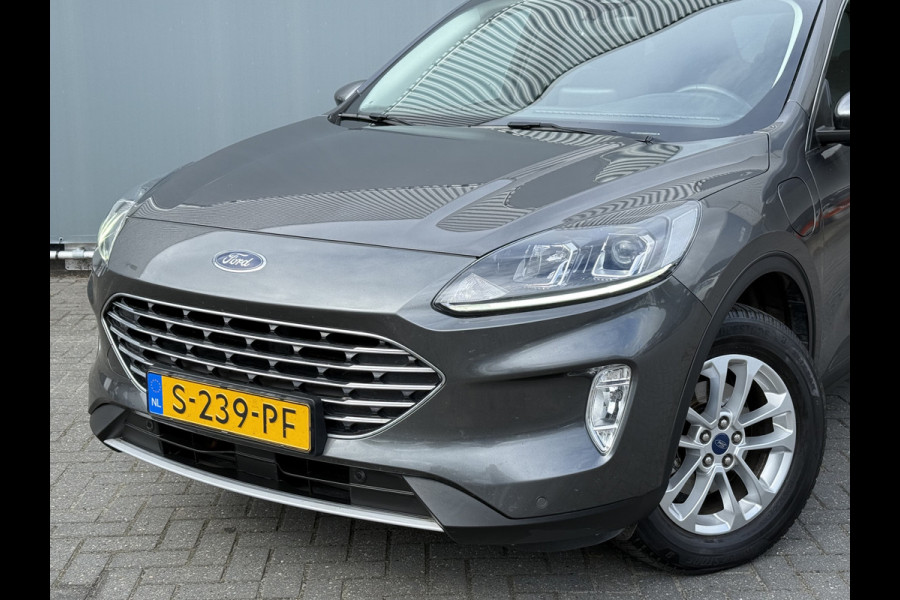 Ford Kuga BWJ 2023 | 2.5 PHEV 225PK Titanium | PANO DAK | CAMERA A | CARPLAY | CLIMA | CRUISE | NAVI | PRIV. GLAS | MULTIFUNCT. STUUR | LMV
