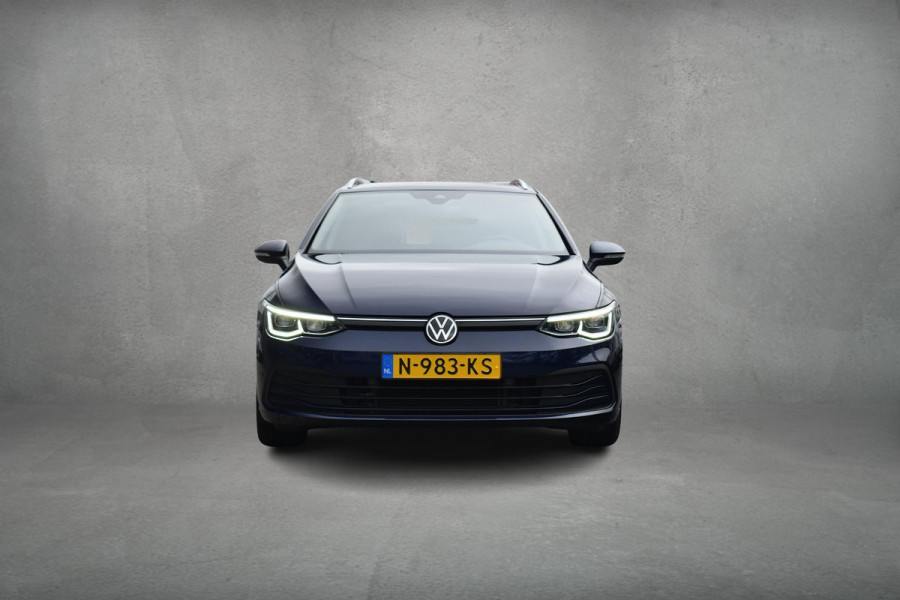 Volkswagen Golf Variant 1.0 TSI Life Business | Apple CarPlay | Stuur- en Stoelverw. | Camera