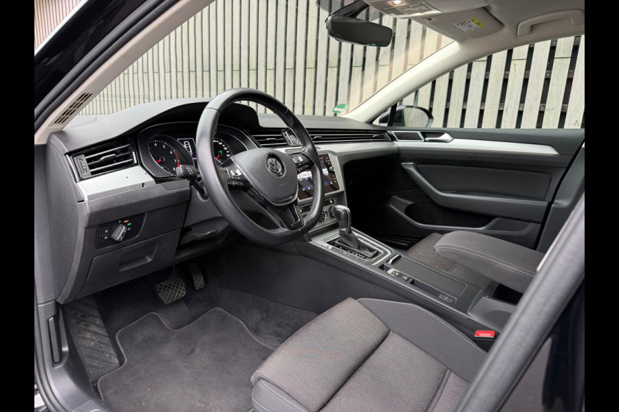 Volkswagen Passat 1.5 TSI Comfortline Business Automaat
