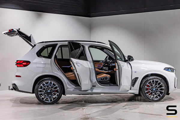 BMW X5 XDrive50e|Comfort|M-sport|Pano|DrivingPro|Fisc€99.000