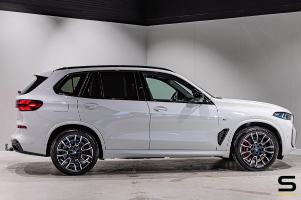 BMW X5 XDrive50e|Comfort|M-sport|Pano|DrivingPro|Fisc€99.000