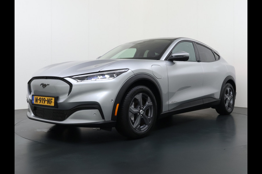 Ford Mustang Mach-E deze RWD 75kWh B&O®-Audio Panoramadak Leer+Elektr+Memory 360°Topview-Camera Adaptive Cruise Apple Carplay 18" Elektr.A-Kl DAB Lane-Assist Keyless-go Autonomous Emergency Braking 1e Eigenaar Origineel Nederlandse Auto