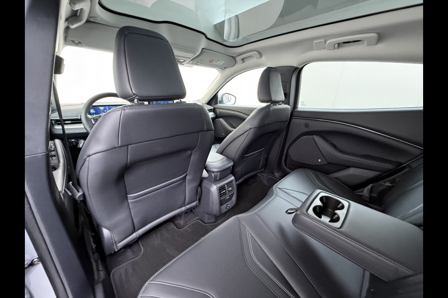 Ford Mustang Mach-E deze RWD 75kWh B&O®-Audio Panoramadak Leer+Elektr+Memory 360°Topview-Camera Adaptive Cruise Apple Carplay 18" Elektr.A-Kl DAB Lane-Assist Keyless-go Autonomous Emergency Braking 1e Eigenaar Origineel Nederlandse Auto