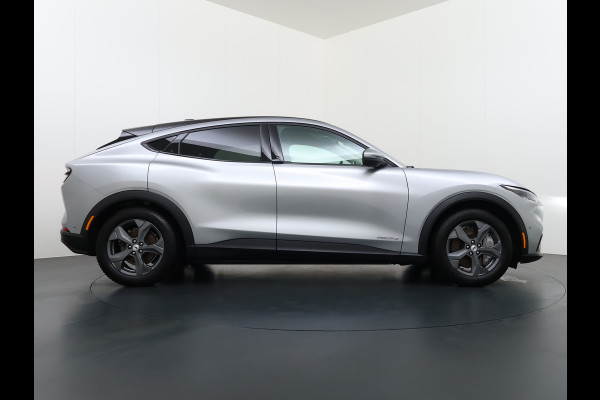 Ford Mustang Mach-E deze RWD 75kWh B&O®-Audio Panoramadak Leer+Elektr+Memory 360°Topview-Camera Adaptive Cruise Apple Carplay 18" Elektr.A-Kl DAB Lane-Assist Keyless-go Autonomous Emergency Braking 1e Eigenaar Origineel Nederlandse Auto