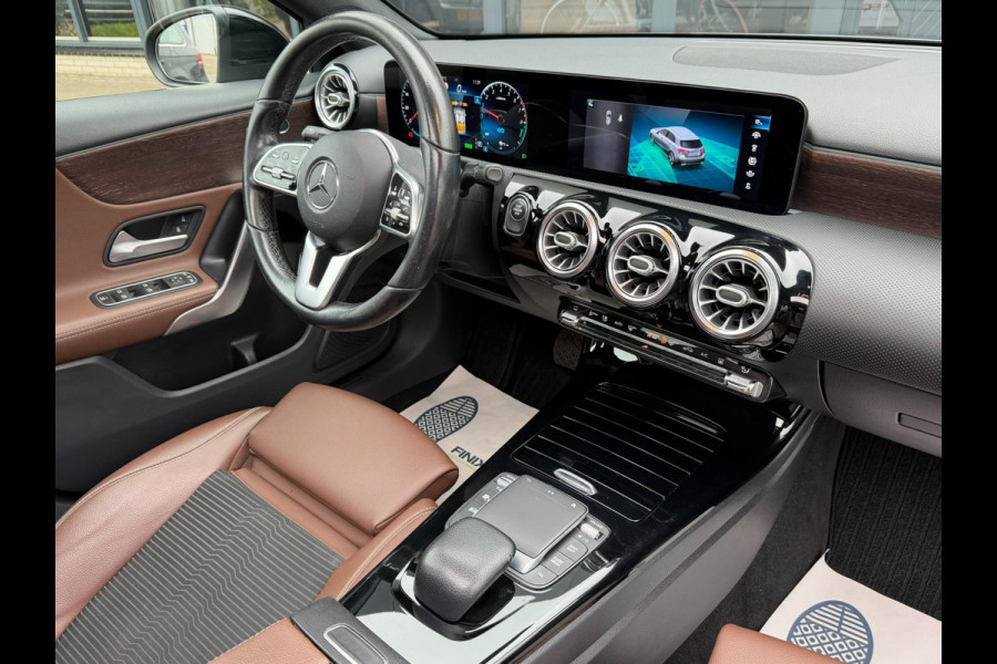 Mercedes-Benz A-Klasse 250 e Premium Plus l Sfeerverlichting l Pano l 360 camera