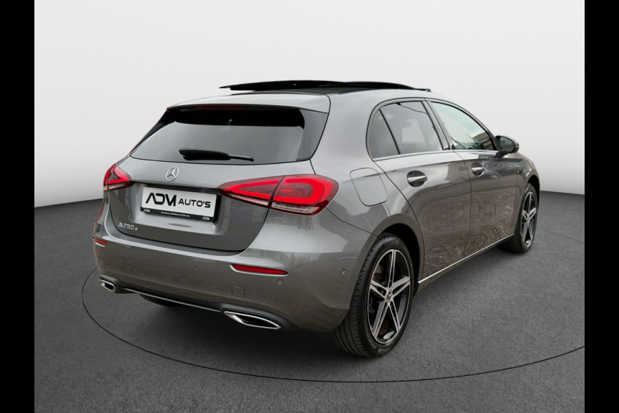 Mercedes-Benz A-Klasse 250 e Premium Plus l Sfeerverlichting l Pano l 360 camera