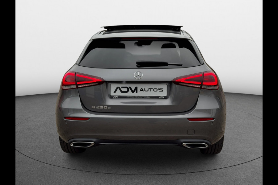 Mercedes-Benz A-Klasse 250 e Premium Plus l Sfeerverlichting l Pano l 360 camera