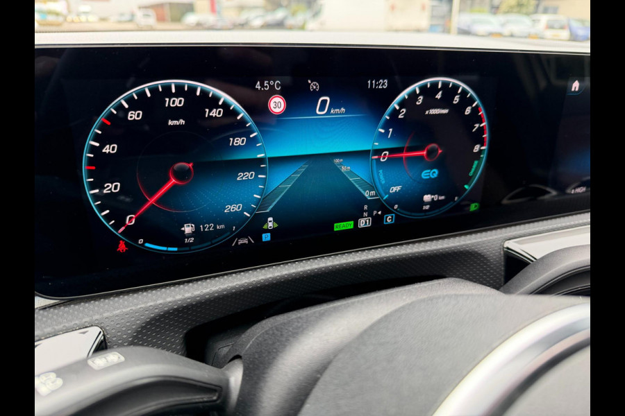 Mercedes-Benz A-Klasse 250 e Premium Plus l Sfeerverlichting l Pano l 360 camera