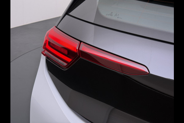 Volkswagen ID.3 deze First 62kWh SOH 93% Navi Ecc Adaptieve Cruise Controle Apple Carplay Android Auto Pdc Bluetooth Keyless Led Rijstrooksensor IQ Drive Stoelverwarming