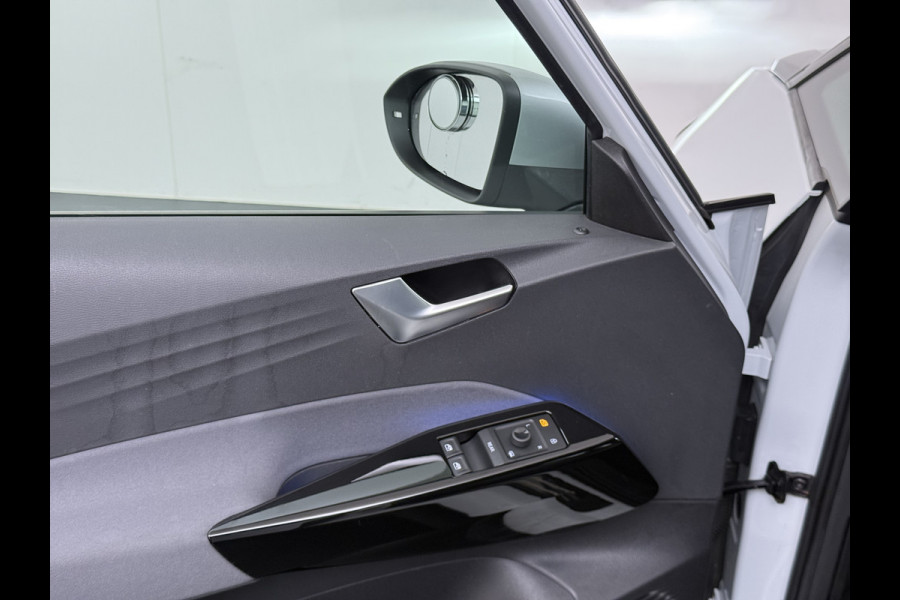 Volkswagen ID.3 deze First 62kWh SOH 93% Navi Ecc Adaptieve Cruise Controle Apple Carplay Android Auto Pdc Bluetooth Keyless Led Rijstrooksensor IQ Drive Stoelverwarming