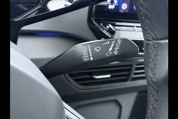 Volkswagen ID.3 deze First 62kWh SOH 93% Navi Ecc Adaptieve Cruise Controle Apple Carplay Android Auto Pdc Bluetooth Keyless Led Rijstrooksensor IQ Drive Stoelverwarming
