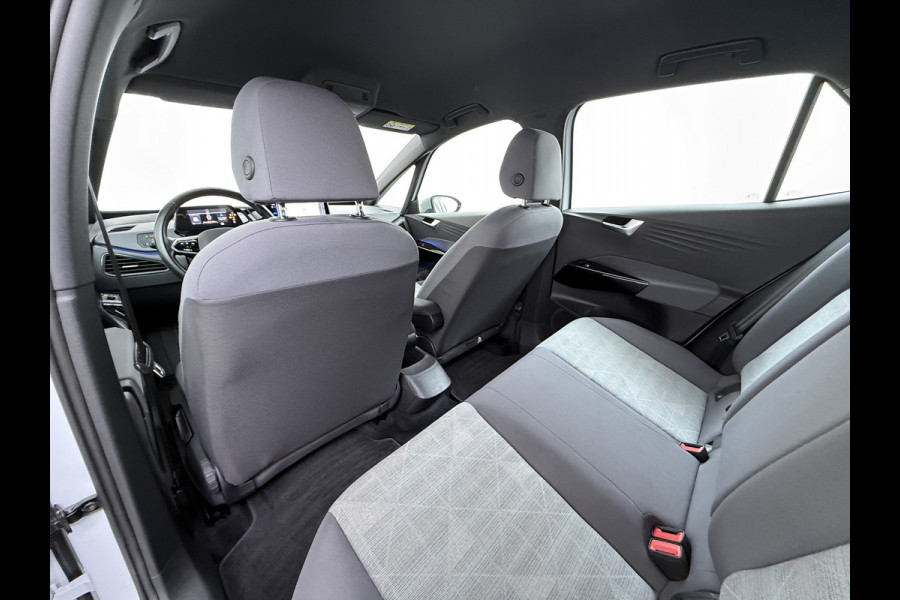 Volkswagen ID.3 deze First 62kWh SOH 93% Navi Ecc Adaptieve Cruise Controle Apple Carplay Android Auto Pdc Bluetooth Keyless Led Rijstrooksensor IQ Drive Stoelverwarming