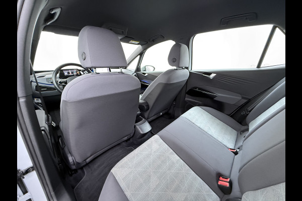 Volkswagen ID.3 deze First 62kWh SOH 93% Navi Ecc Adaptieve Cruise Controle Apple Carplay Android Auto Pdc Bluetooth Keyless Led Rijstrooksensor IQ Drive Stoelverwarming