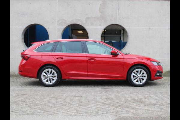 Škoda Octavia Combi 1.0 TSI Business Edition Plus | NAVIGATIE | ACHTERUITRIJCAMERA |